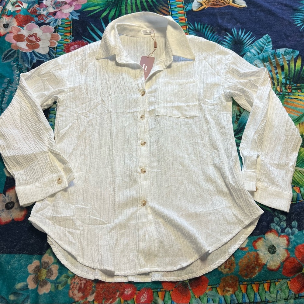 NWT hotouch button front long sleeve white blouse